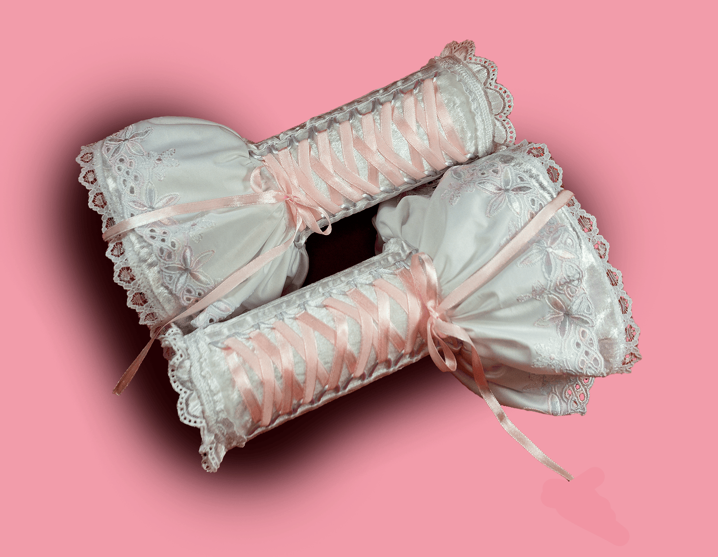 gothic lolita arm warmers | panne velvet & lots of lace | black pink | with belt and skirt