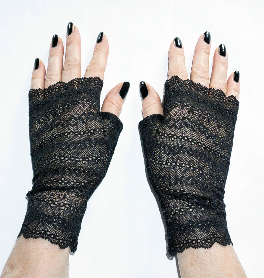 sexy lolita wrist warmers black/pink & bow