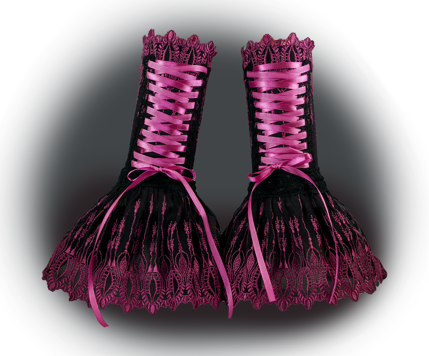 edle extravagante Armstulpen aus Spitze mit Zierschnürung in magenta  schwarz #Theater #gothic