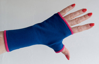 Pulswärmer | Handschuhe fingerlos aus Baumwoll-Jersey in royal blau mit Futter & Paspel