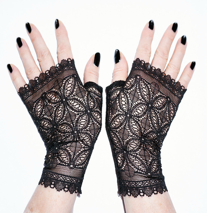 Pulswärmer Handschuhe fingerlos gothic schwarz kirchliches Muster Ornamente