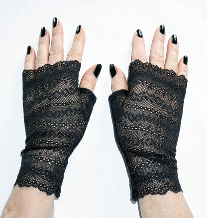 Pulswärmer Handschuhe fingerlos gothic schwarz lineare Muster