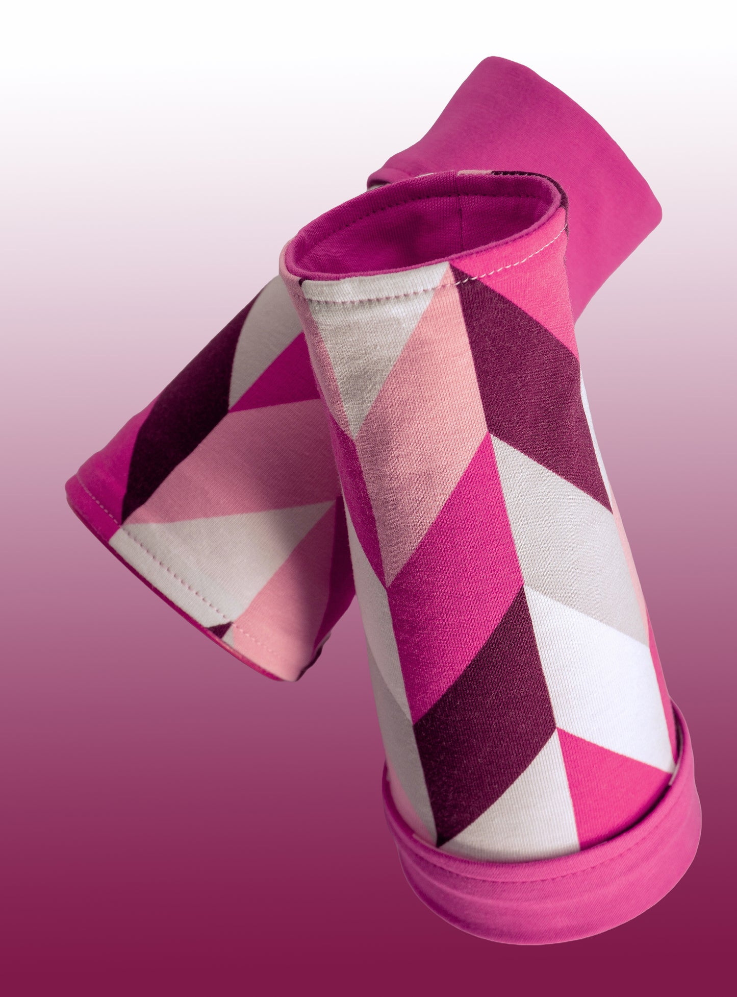 Soft jersey wrist warmers, SUPER COMFORTABLE #MUSTHAVE, brightly patterned, lined, lining color selectable, with bow