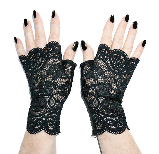 ein weiteres Paar schwarze Handschuhe aus edler winter spitze abgebildet, deutsche Produktion, langlebige Qualität und Formstabilität, aus Polyamid + Elasthan