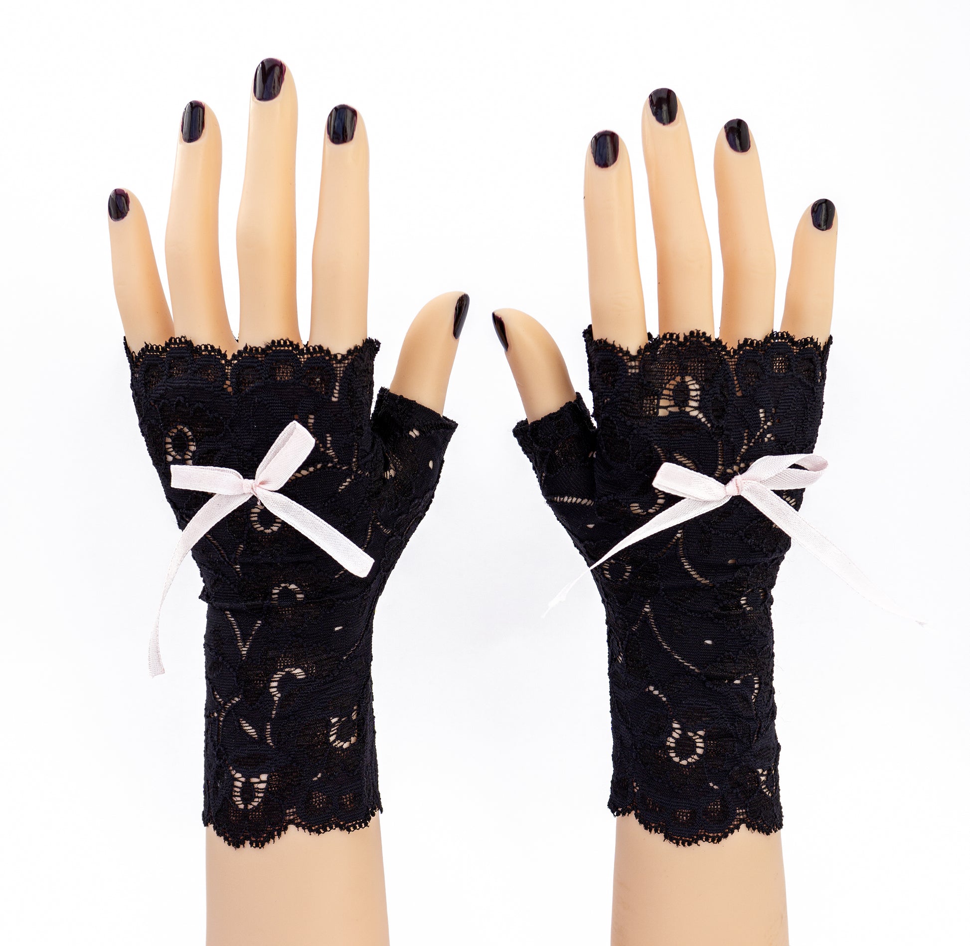 kommunion handschuhe spitze Handschuhe fingerlos aus schwarzer Spitze mit Schleife handgefertigt – Mouska Alfar Manufaktur