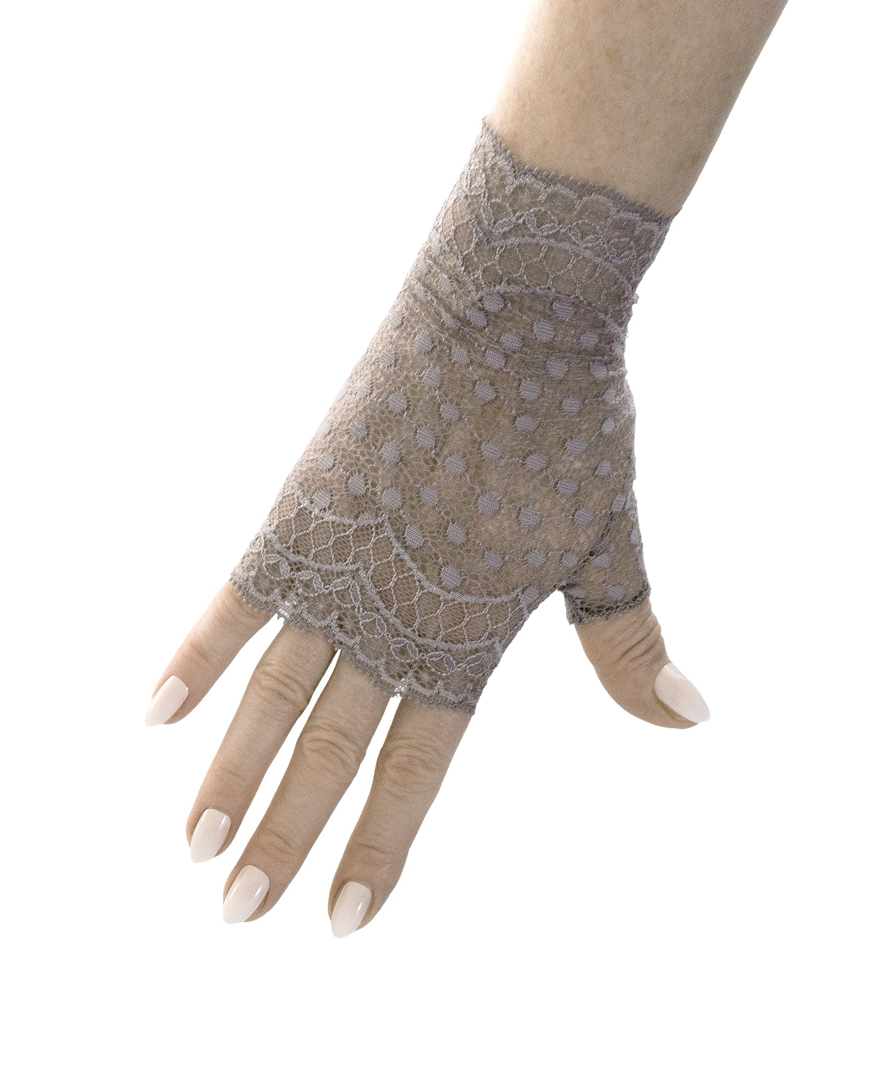 Spitzenhandschuhe gemustert aus nicht blickdichter Spitze, das Braut Accessoire für vintage Hochzeit oder romantischer Coquette Style  als Handschmuck für Boho-Looks. Das unverzichtbare Detail für die Garderobe