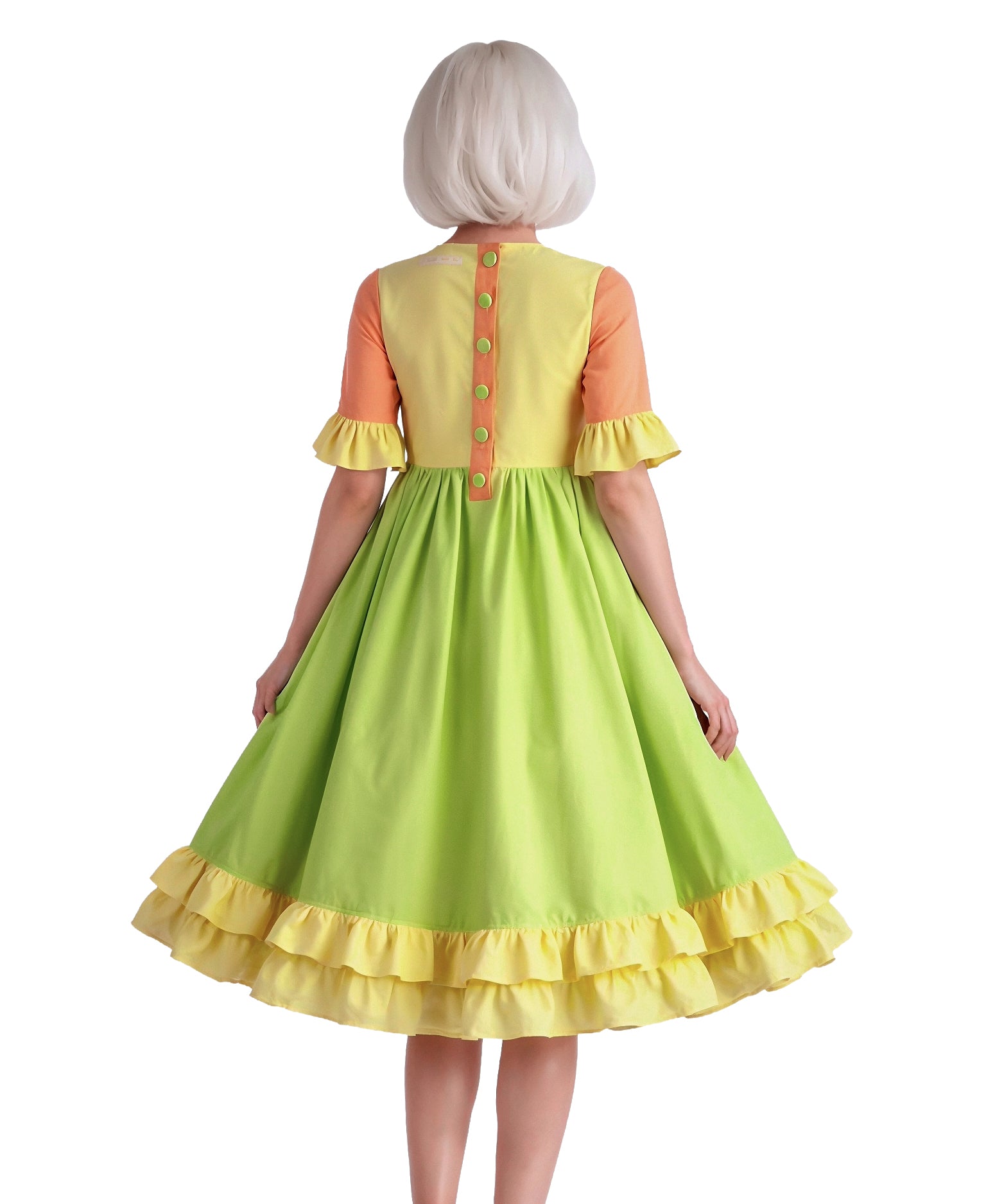 Rückenansicht Kleid Akari. Rock mit oder ohne Petticoat tragbar. wird mit Knöpfen geschlossen: hinten Knopfleiste mit 6 runden Knöpfen, selbstbezogen.
