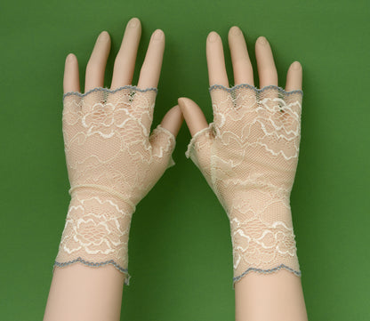 🎀 Gants sans doigts