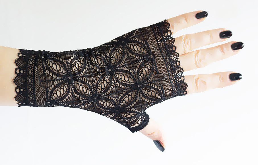 sexy lolita wrist warmers black/pink &amp; bow