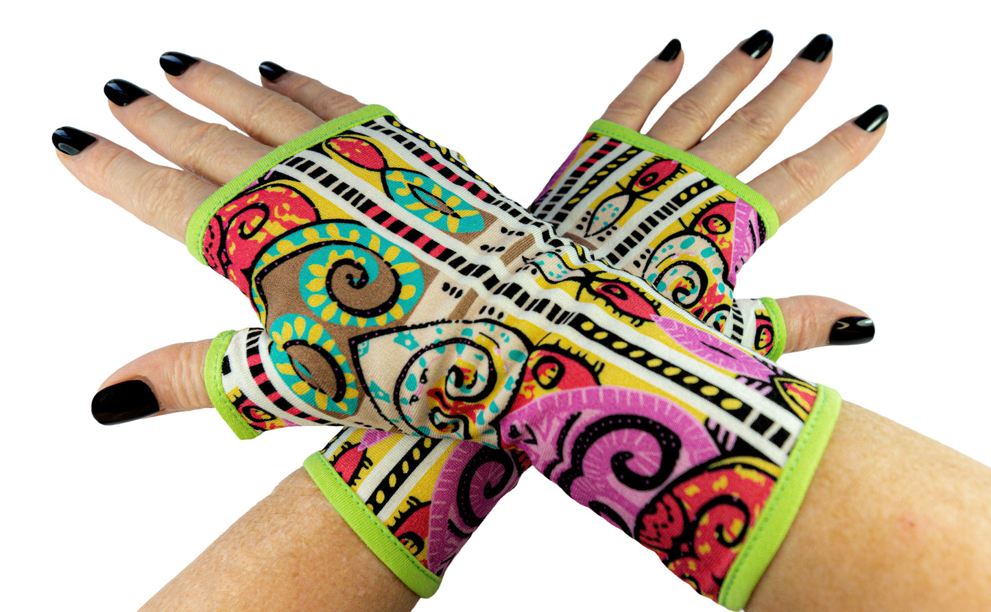 Soft jersey wrist warmers, SUPER COMFORTABLE #MUSTHAVE, brightly patterned, lined, lining color selectable, with bow