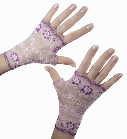 ein Paar "wilde orchidee" Handschuhe - perfekte Abrundung für vintage, boho outfit oder smarte, elegante Anlässe wie Gala Abende, Hochzeiten, Taufe, Kommunion oder Konfirmation. Formstabil und in 5 Größen erhältlich