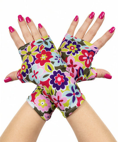 ein Paar fingerlose Handschuhe mit riesigen Goa Psy Trance Hippie Blumen digital bedruckt von Stenzo, Stoff "gimnast", ausverkauft. Daher nur wenige Unikate zu verkaufen.