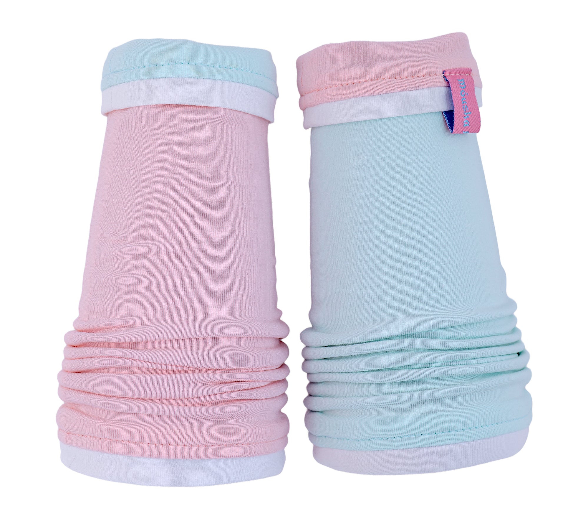 Wende Armstulpen im colourblock kawaii design, pastell Farben. Abbildung zeigt ein Paar Stulpen: eine Seite eisminze, andere rosa.  Bestehend aus zwei Lagen Jersey und eingenähten weißen Paspel an allen Säumen. Verschiedene Tragemöglichkeiten - entweder umgekrempelt oder in voller Länge oder zwei verschiedene Farben etc. Größen von XXS bis XXL in Handarbeit nur auf Bestellung
