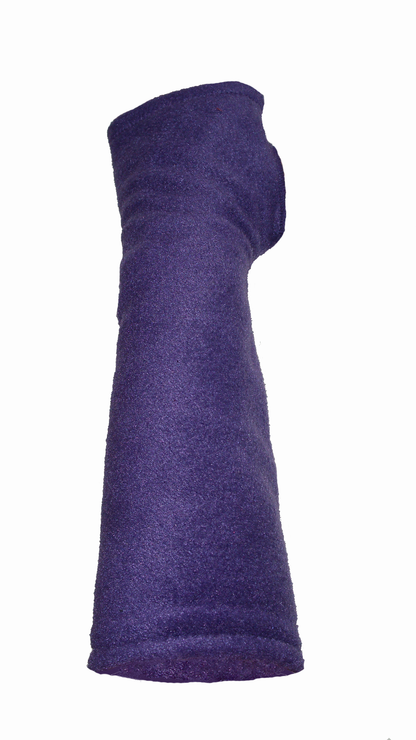 handgefertigte Armstulpen aus kuscheligem Fleece in lila
