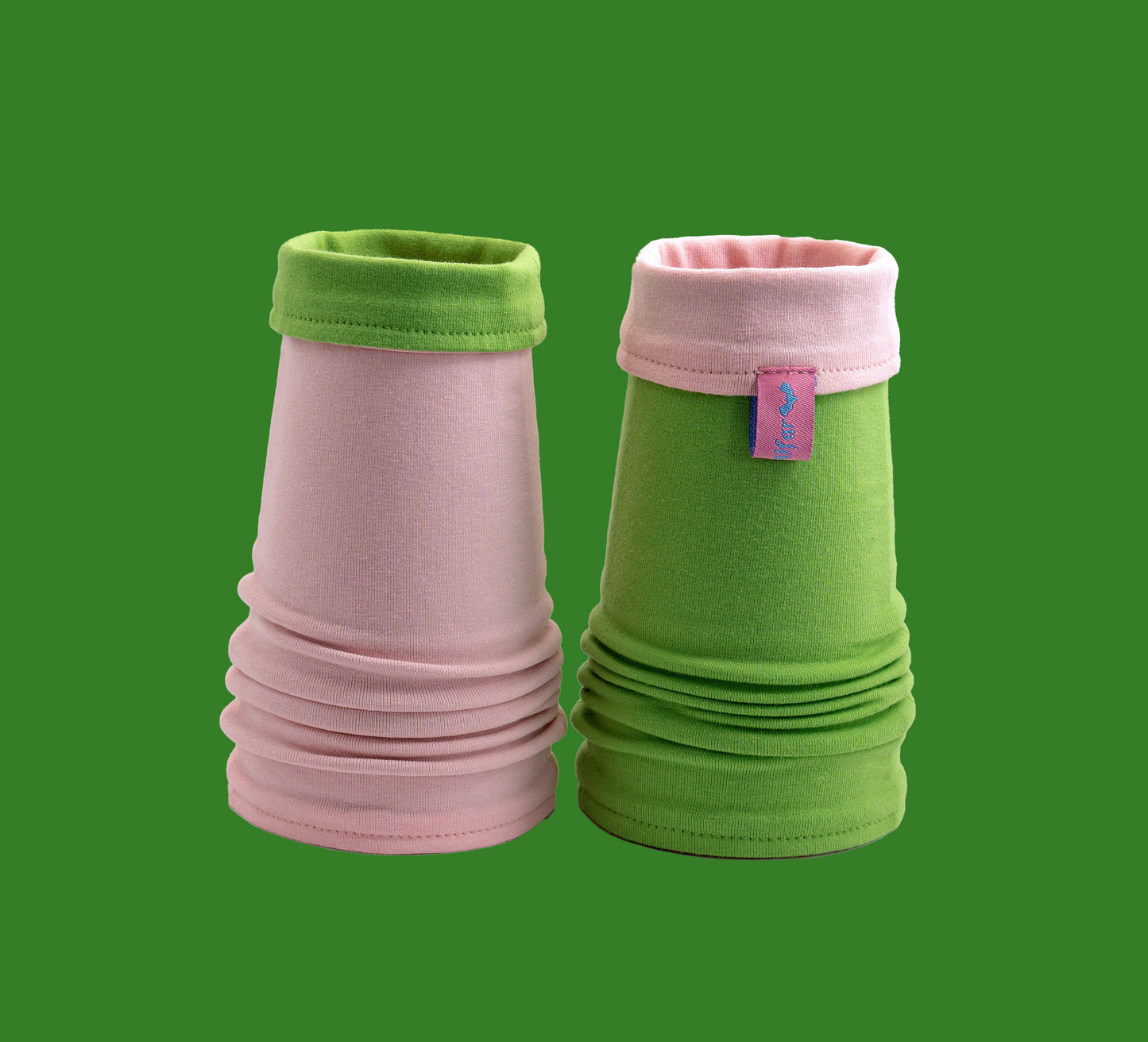 Soft jersey wrist warmers, SUPER COMFORTABLE #MUSTHAVE, brightly patterned, lined, lining color selectable, with bow