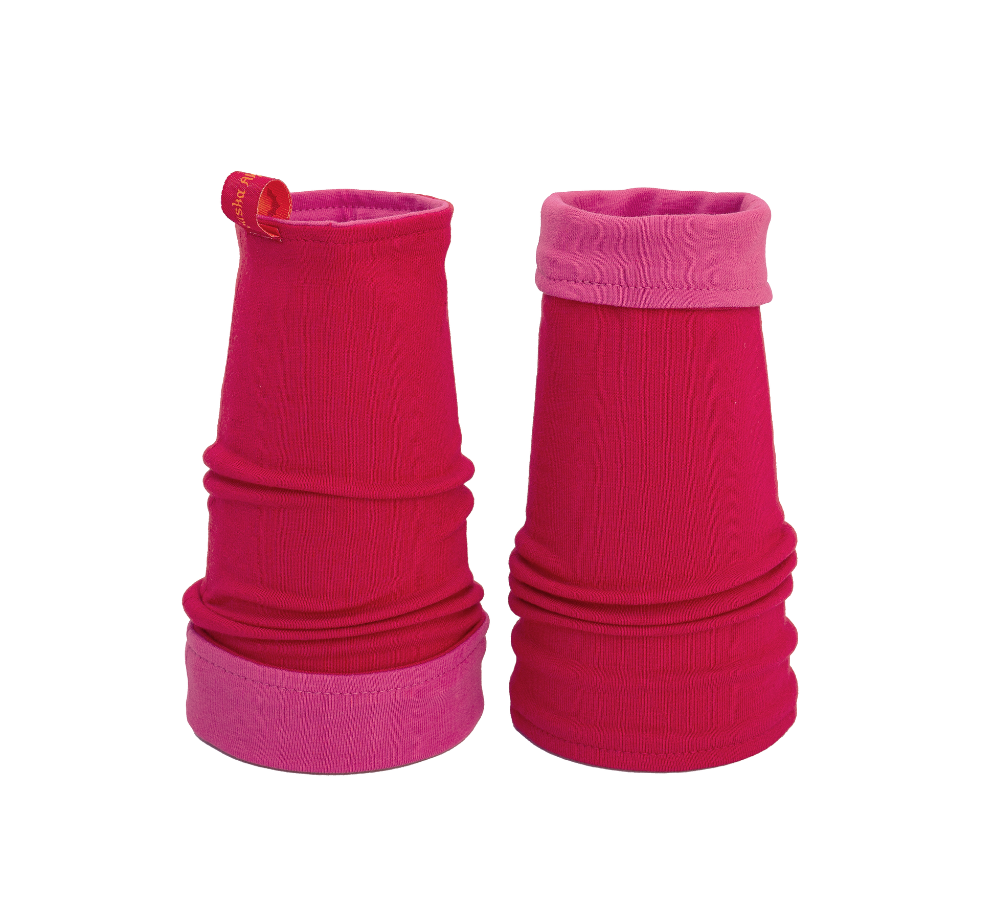 ein paar Wende Armstulpen in der kurzen Version: eine Seite Rot, die andere Seite pink. Hier leicht umgekrempelt abgebildet 