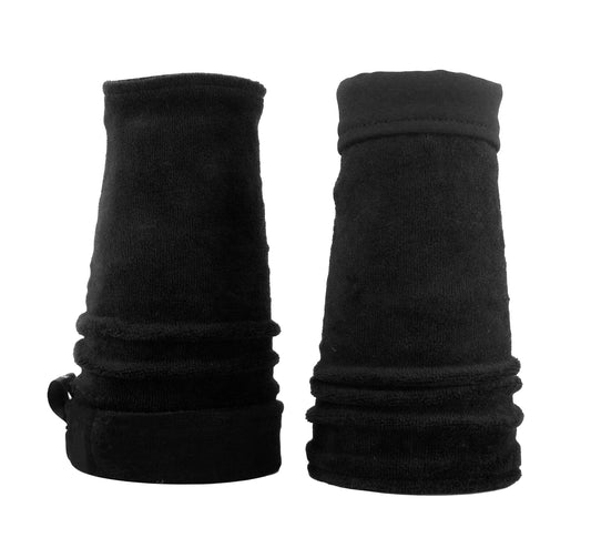 Nikki Armstulpen in schwarz mit schwarzem Jersey Futter abgebildet ein Paar, aber es gibt viele andere Farben zum Auswählen. Handarbeit von Mouska Alfar